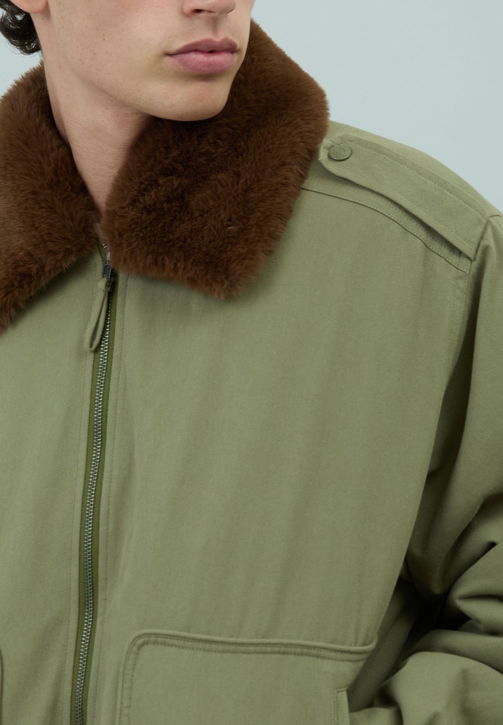 CRUISE JACKET
