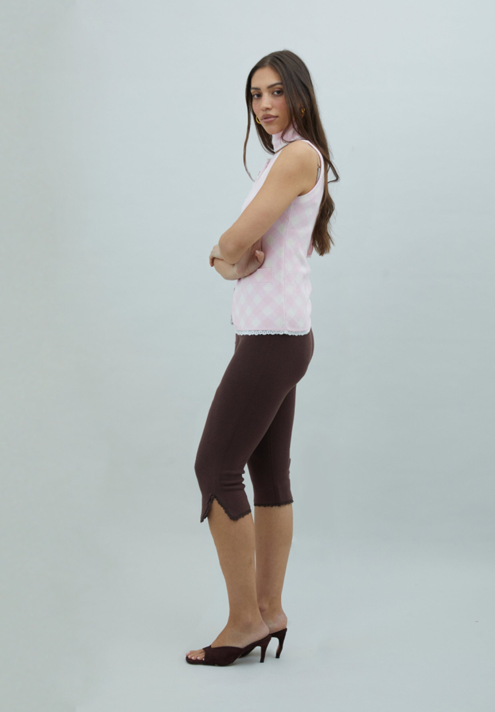 CLASSIC CAPRI PANTS