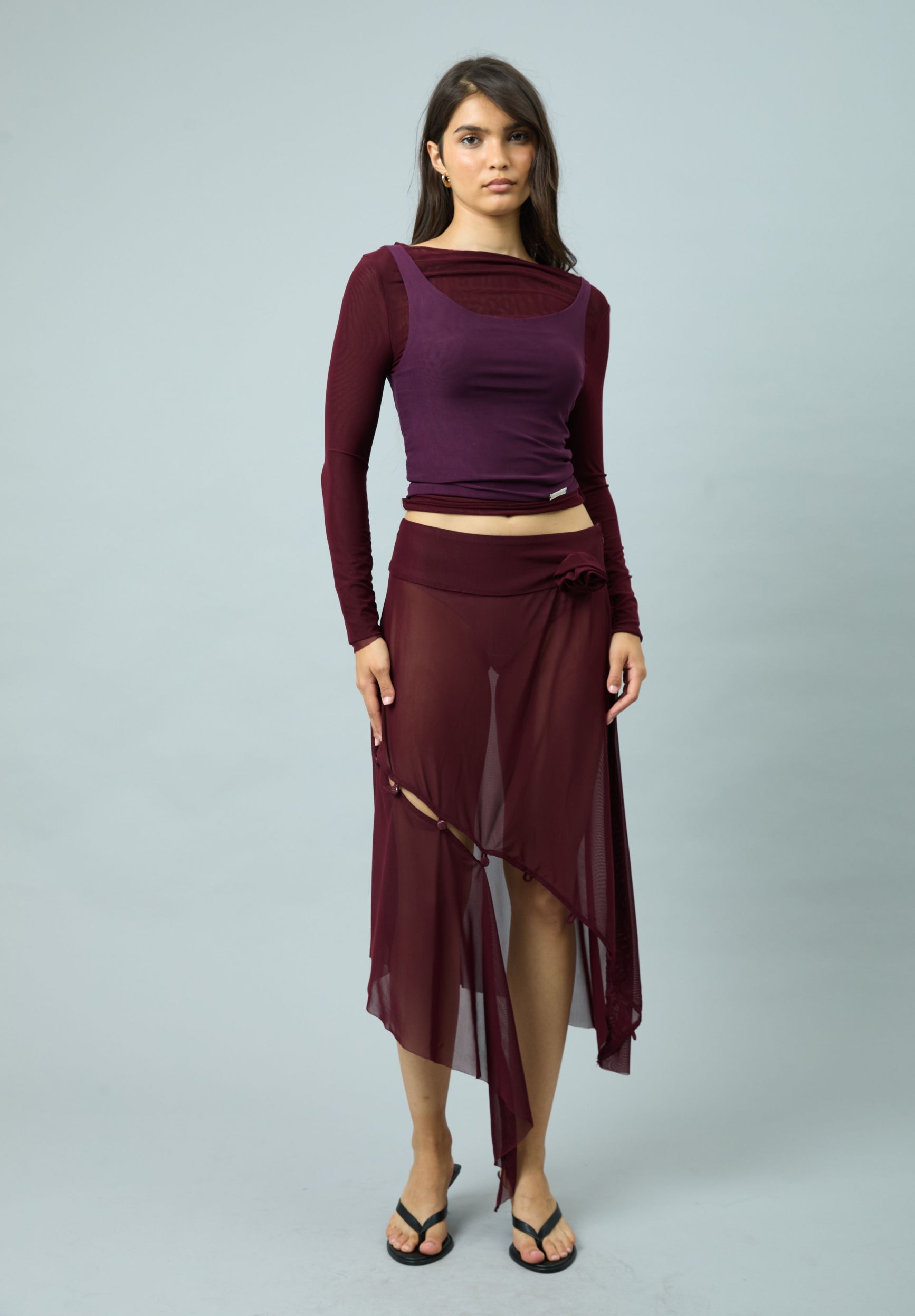 DOUBLE LAYER LONG SLEEVE MESH TOP