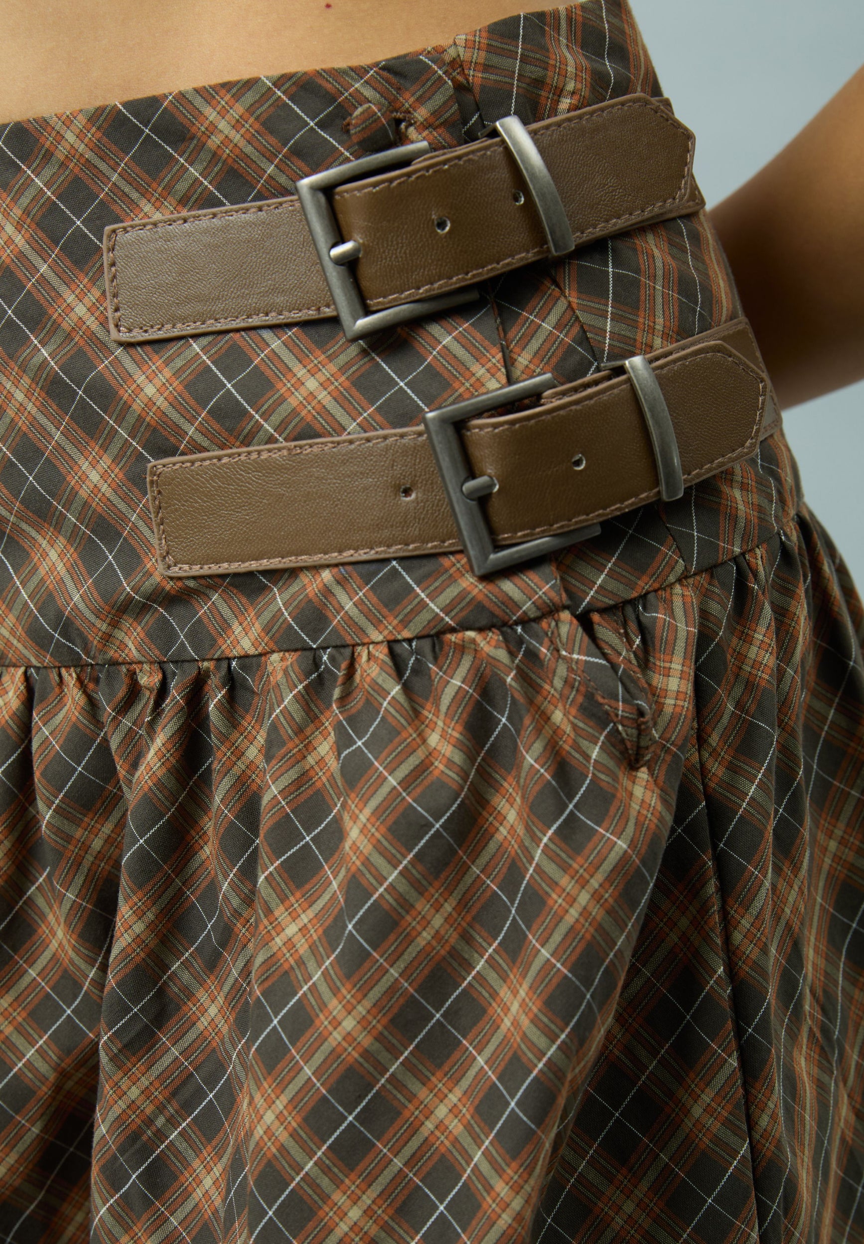 CHECK BUCKLE SKIRT